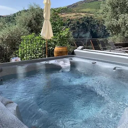 Tatil Evi Le Presbytere Du Nebbiu Piscine Et Jacuzzi *
